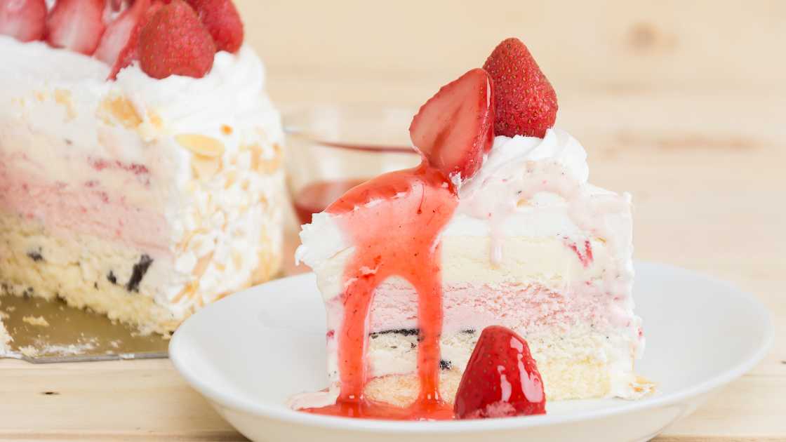 How to Make an Ice Cream Cake: A Delicious Delight for Every Occasion
