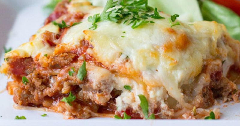 Keep reading to learn how to make the best Creamette Lasagna recipe at home.